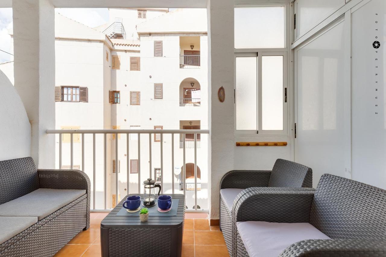 Apartment With Pool & Balcony Less Than 10Min Walk To La Mata Beach! Torrevieja Eksteriør billede