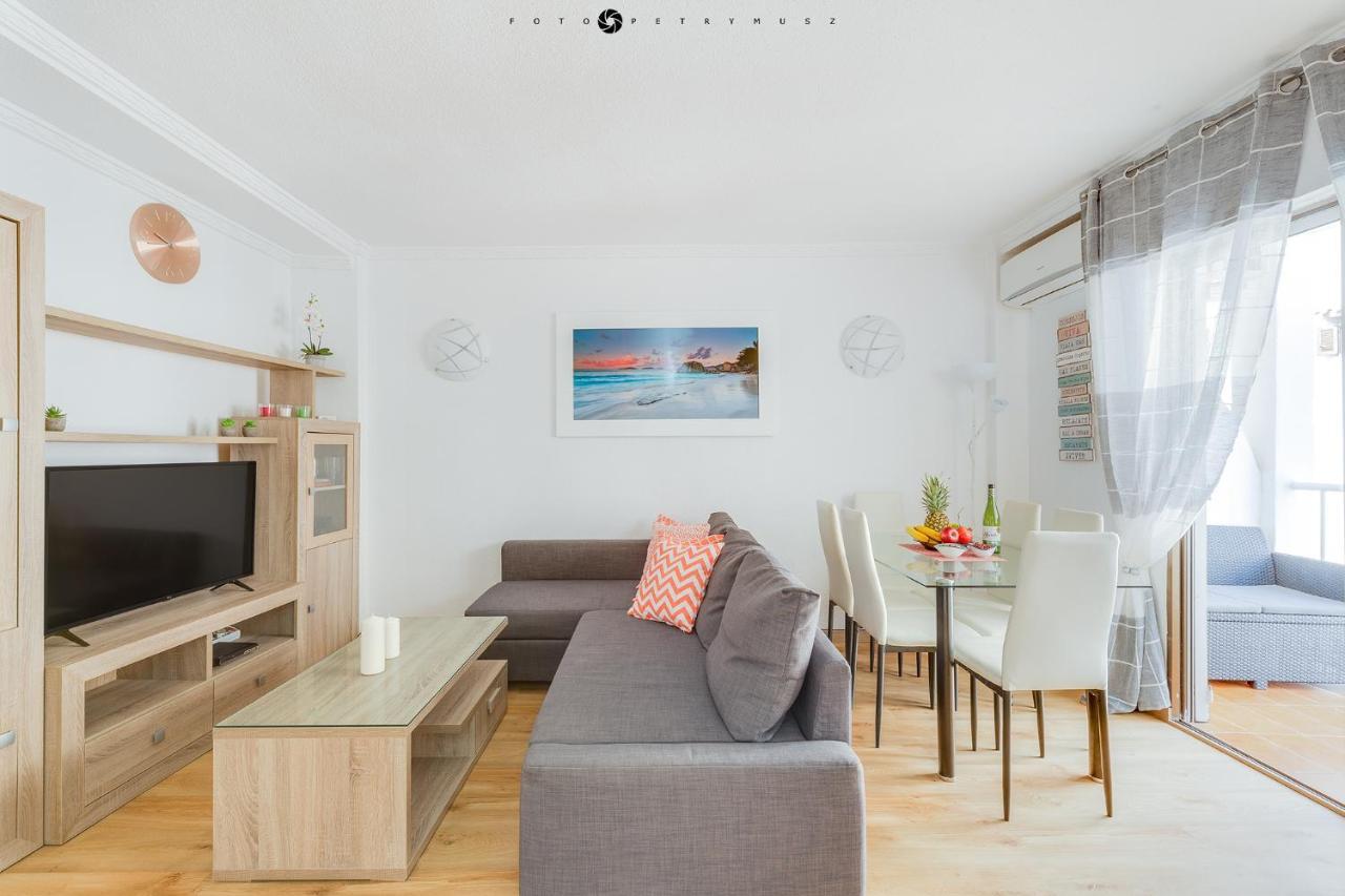 Apartment With Pool & Balcony Less Than 10Min Walk To La Mata Beach! Torrevieja Eksteriør billede