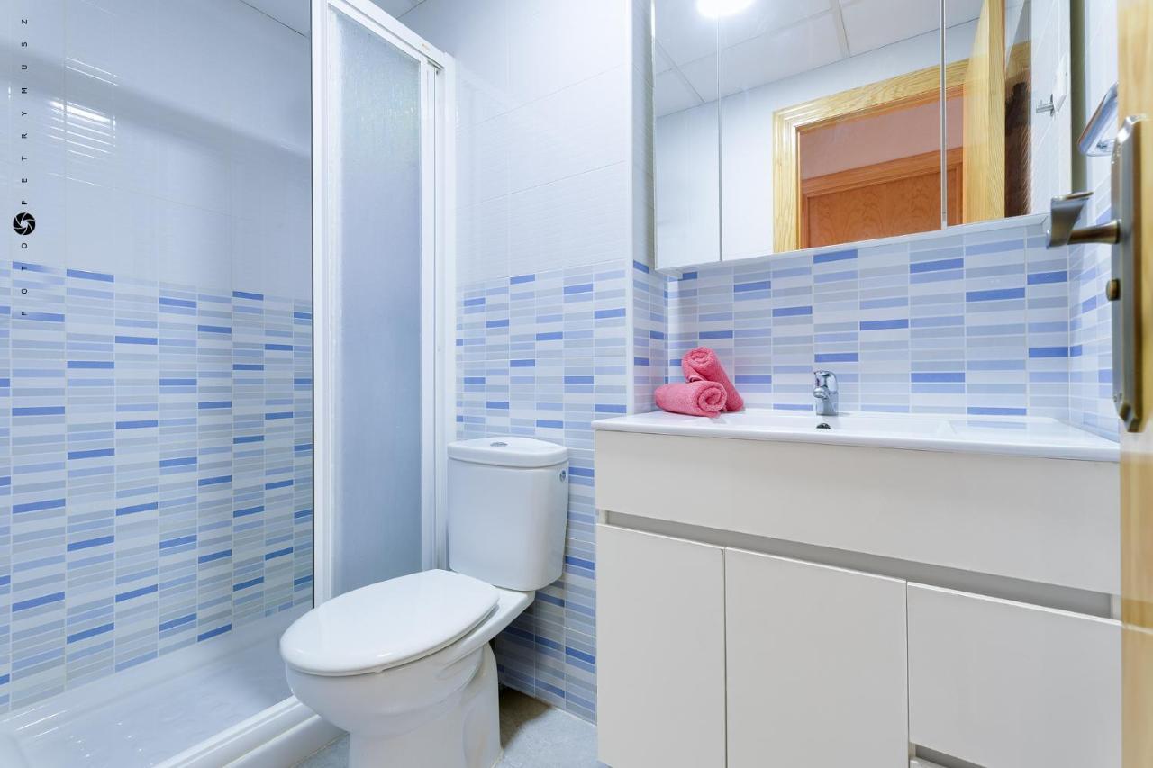 Apartment With Pool & Balcony Less Than 10Min Walk To La Mata Beach! Torrevieja Eksteriør billede
